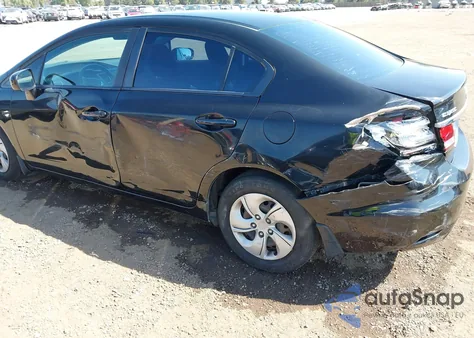 2015 Honda Civic Lx z USA, uszkodzony, nr VIN 19XFB2E56FE042595